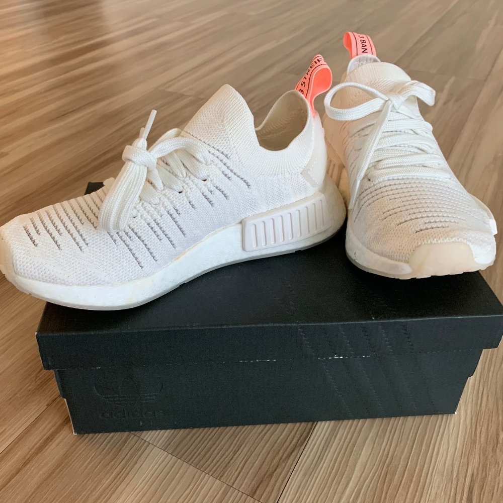 Adidas NMD_R1 STLT white sneaker